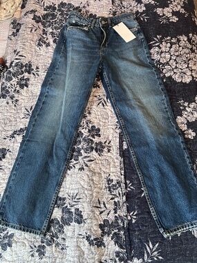 NWT Zara Mom Fit Jeans